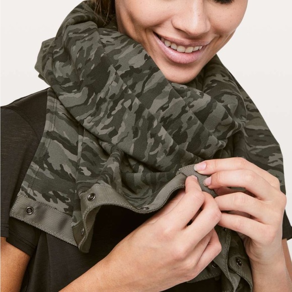 NWT Lululemon Vinyasa Scarf *Cotton - Picture 2 of 9